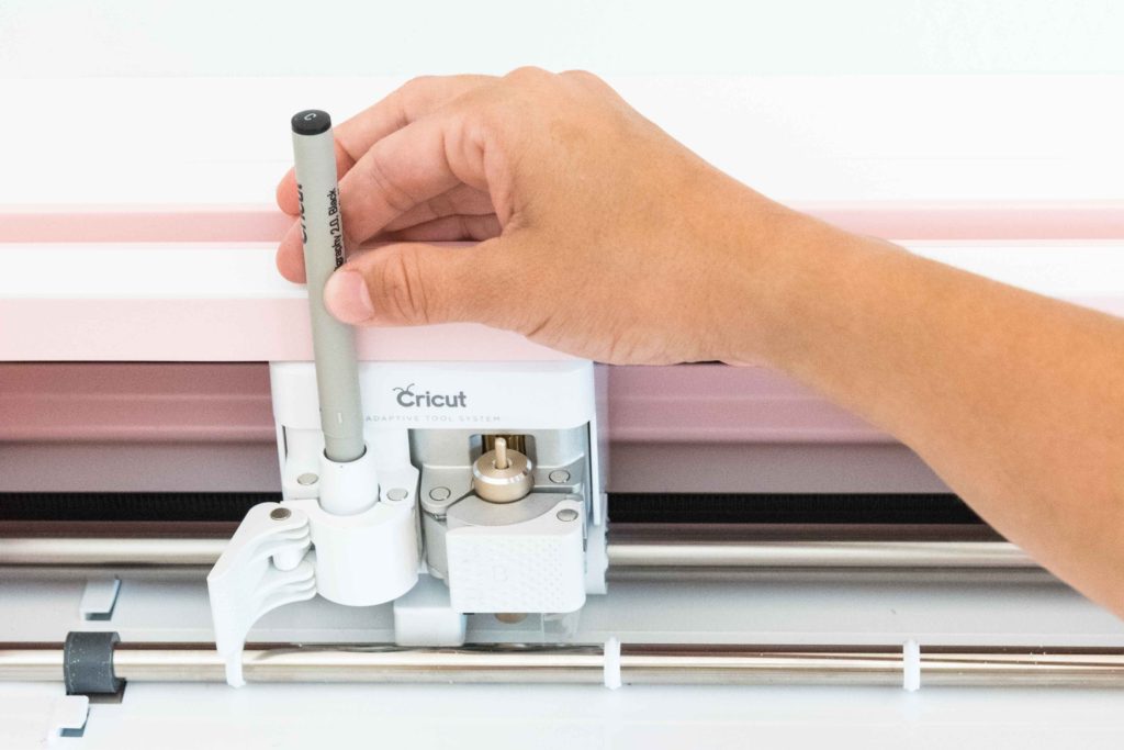 How to Use Cricut Pens with your Cricut – Draw/Write