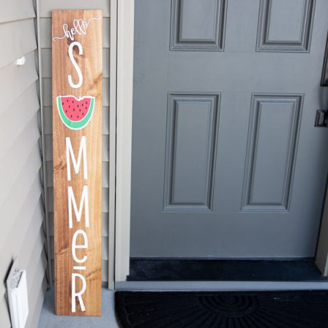 How to Make Wood Signs with your Cricut Machine – Daydream Into Reality